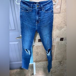 Hollister ultra high-rise super skinny jeans soft stretch